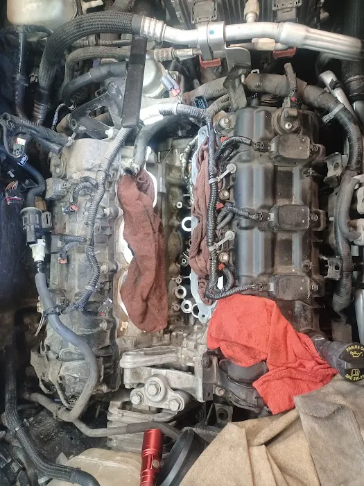 Cesars Auto Repair 8