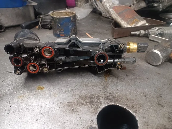 Cesars Auto Repair 7