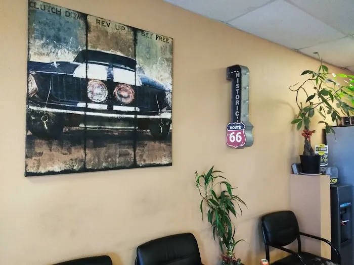 Bob & Al's Tires 1