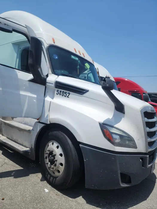 L&S Auto Glass 3