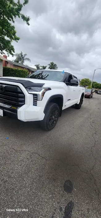 L&S Auto Glass 5