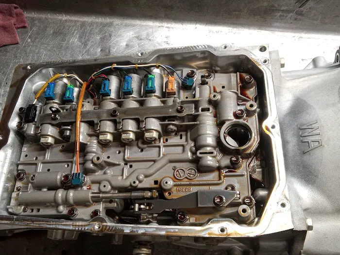 Transmissions Only - Transmission Shop San Bernardino CA, Transmission Rebuild, Replacement and Maintenance Service 1