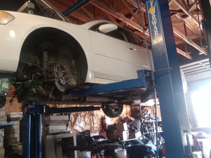 Transmissions Only - Transmission Shop San Bernardino CA, Transmission Rebuild, Replacement and Maintenance Service 6