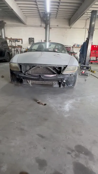 Gabi's Auto Repair & Body Shop 3