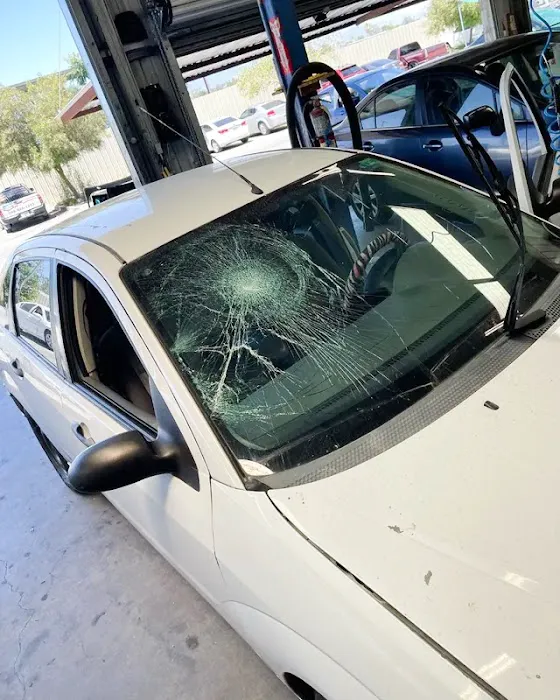 Best Price Auto Glass 5