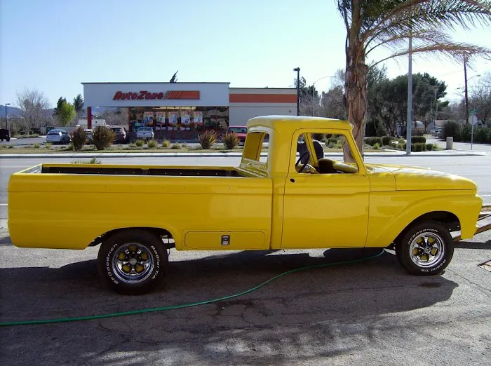 Castillo Auto Body Works 0