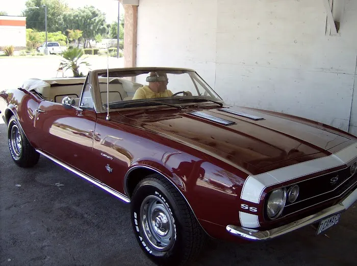 Castillo Auto Body Works 1
