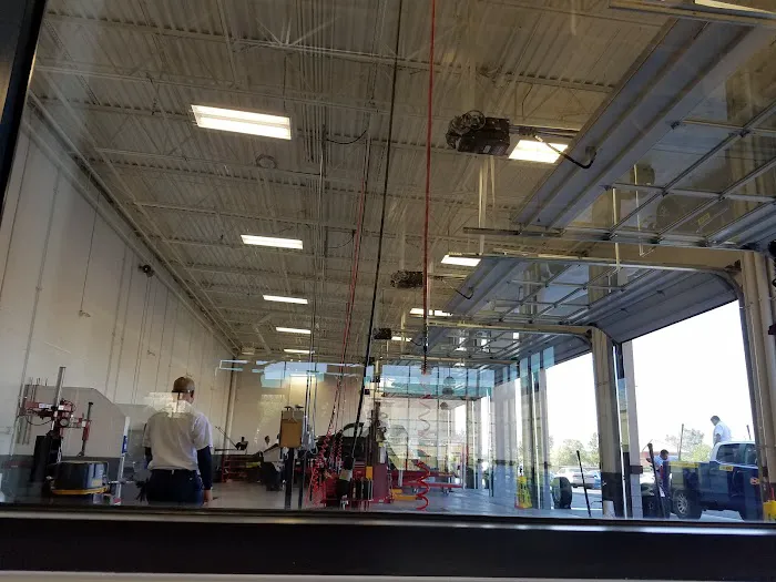 Les Schwab Tire Center 5