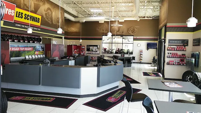 Les Schwab Tire Center 7