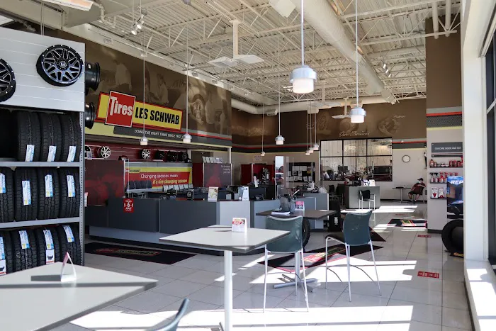 Les Schwab Tire Center 9
