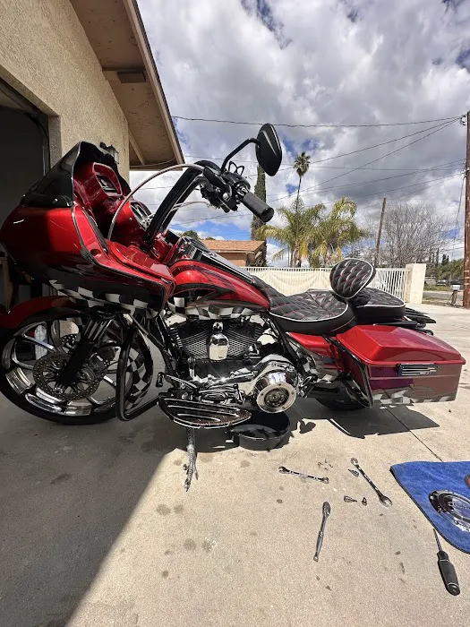 Grizzly’s Motorcycle Service 2