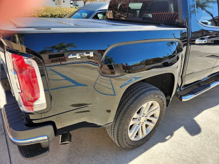 Banda's Auto Body & Paint 5