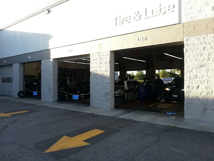 Walmart Auto Care Centers 4