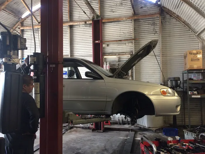 Island Auto Parts Low Mileage Used Japanese Engines & Transmissions 5
