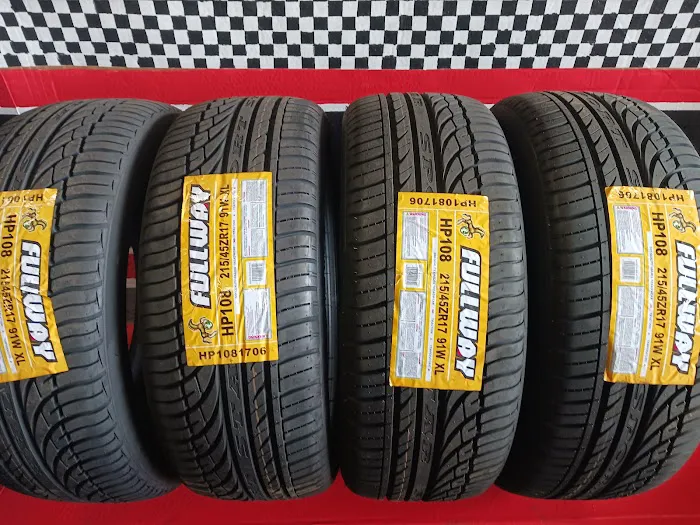 HERMES TIRES 9