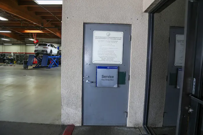 Hyundai Inland Empire Parts and Service Center 8