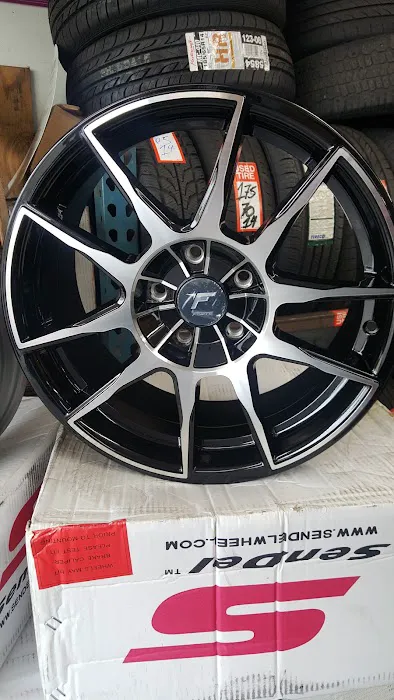 RAMS TIRES 7