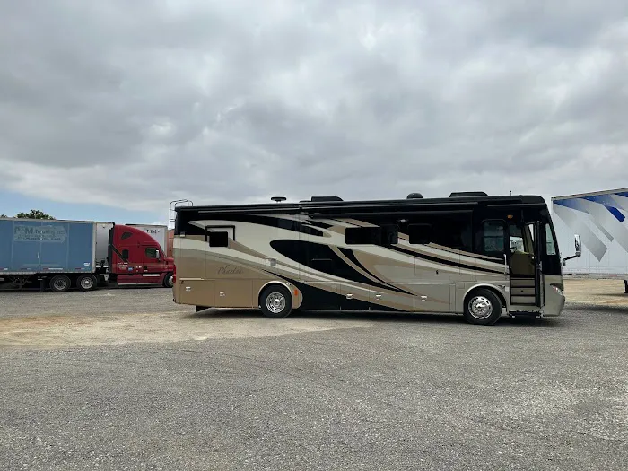 Excellence RV 2