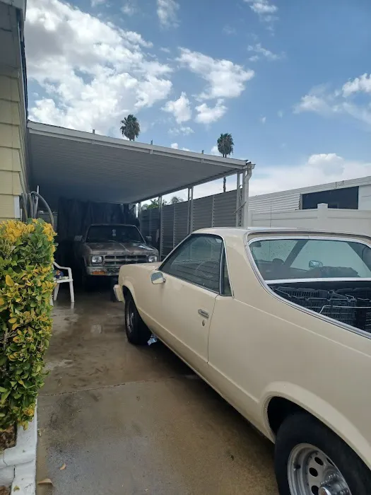 Levi's Smog & Automotive Service Center 0