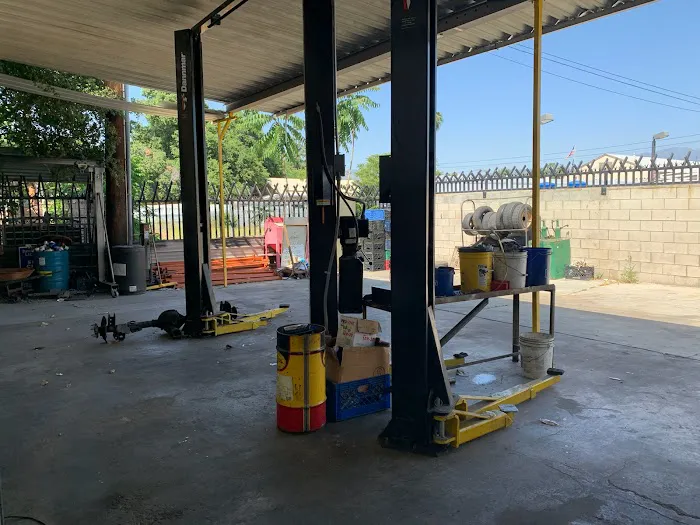 Levi's Smog & Automotive Service Center 4