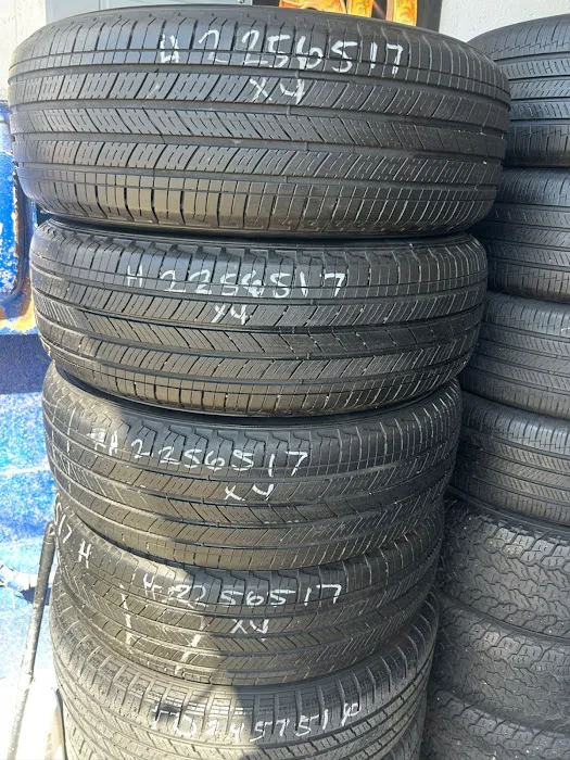 Flips Tires llantera 4