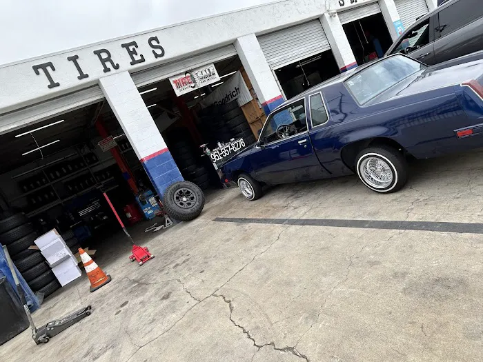 Flips Tires llantera 8