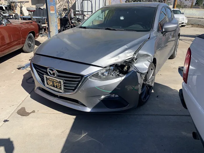 Mentone Auto Collision 4