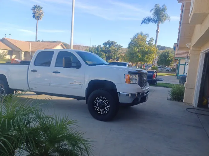 DON LUPE MOBILE TIRES 2