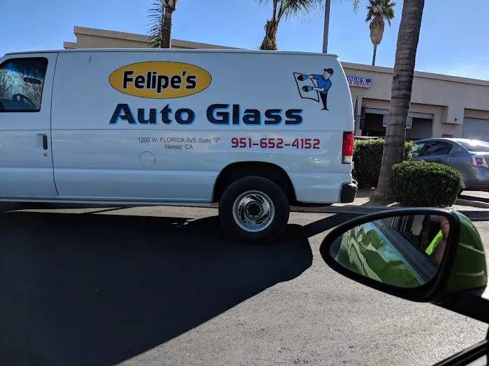 Felipe's classic auto glass 1