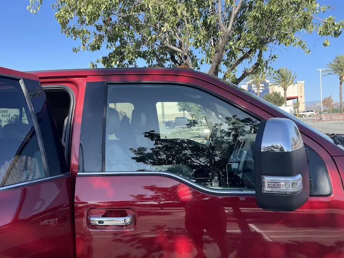 Felipe's classic auto glass 3