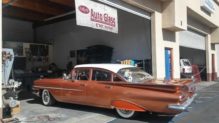 Felipe's classic auto glass 6