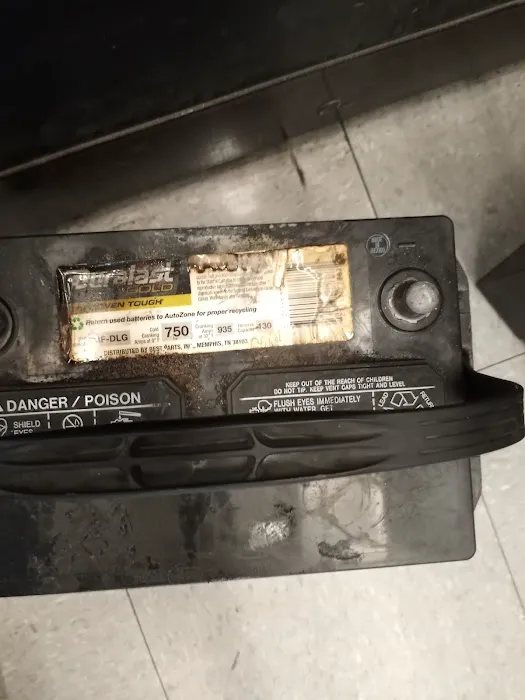 AutoZone Auto Parts 6