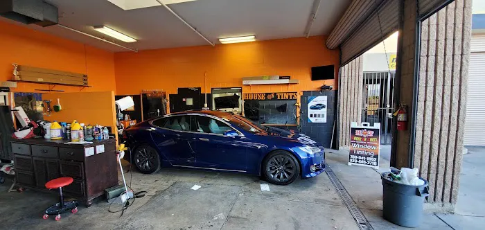 Hot Tints | Auto & Home Tinting Service 1