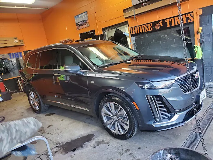 Hot Tints | Auto & Home Tinting Service 7