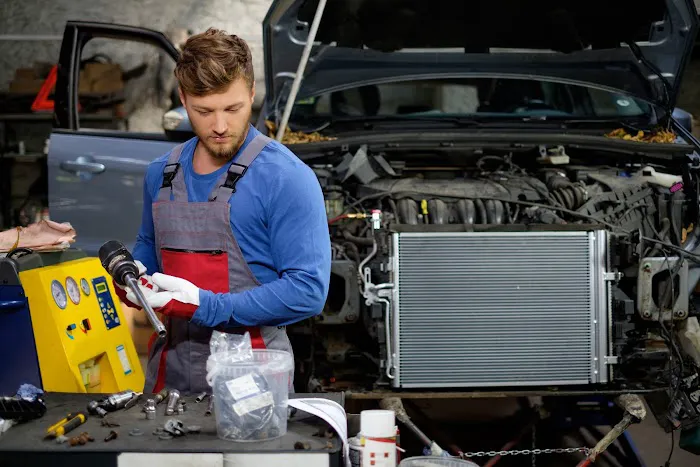 Kamila's Auto Repair and Tires 4