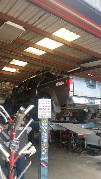 Dick's Muffler Shop 4