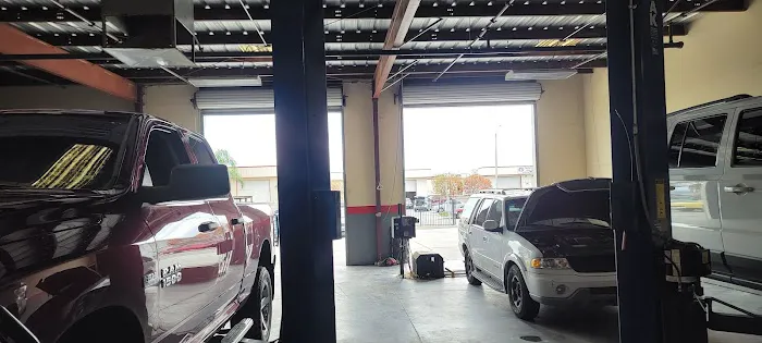 Pinks motor service 0