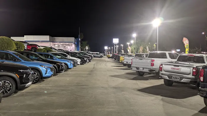 Diamond Chevrolet GMC Service 2