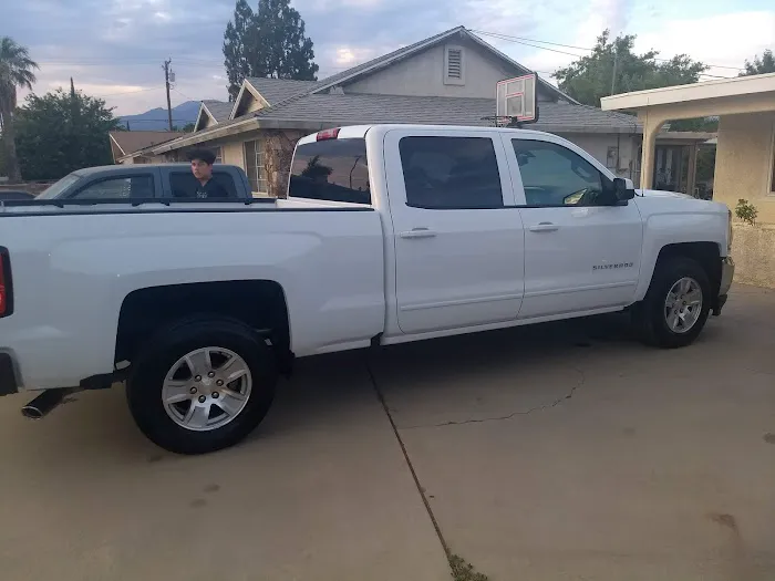 Diamond Chevrolet GMC Service 8
