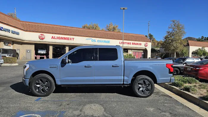 Diamond Star Auto Glass and Tint - Lake Elsinore 5