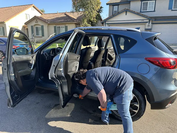 Mobile Oil Change Services 5
