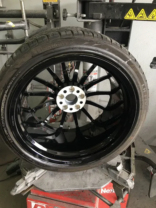 Wheel Repair Xpress 7