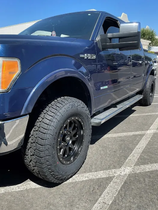 Franco's Tire Shop 9