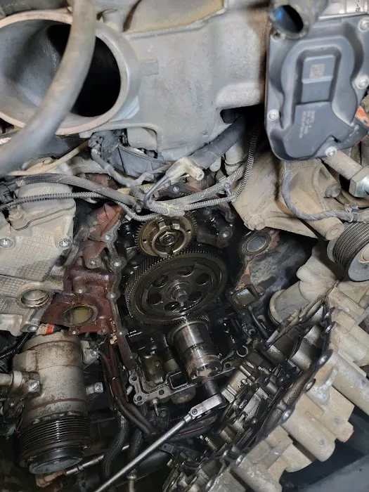 Lemonaide Auto & Diesel Repair 9