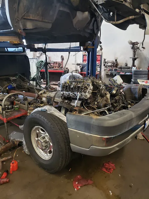 Lemonaide Auto & Diesel Repair 8