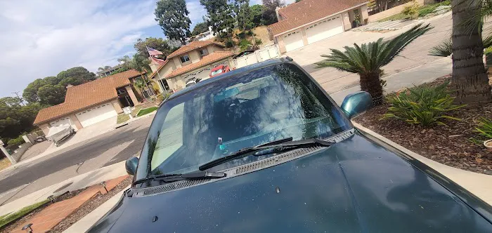 Sams Auto Glass & Tint 7