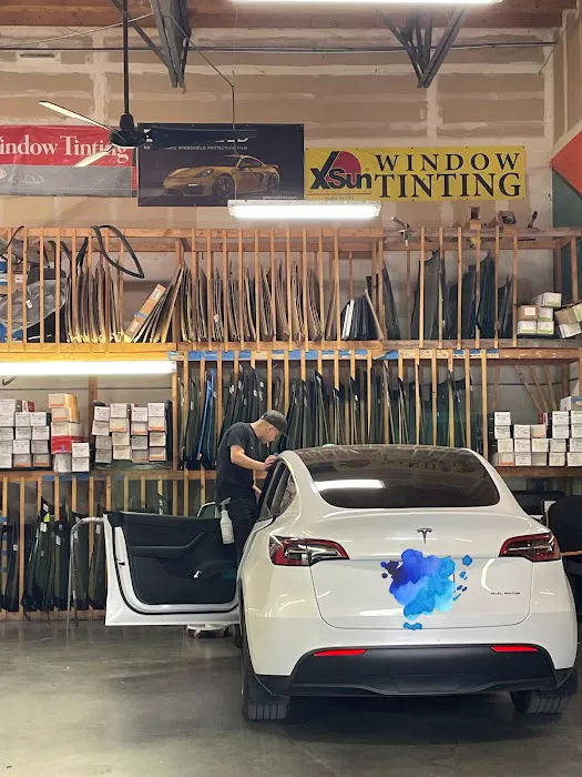Sams Auto Glass & Tint 1