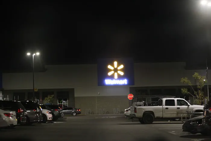 Walmart Auto Care Centers 0