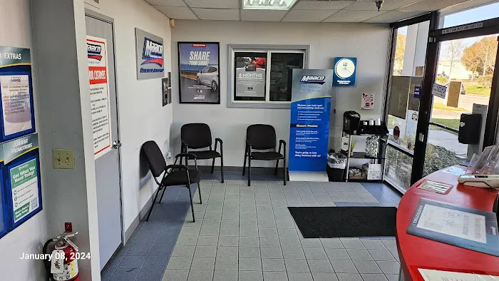 Maaco Auto Body Shop & Painting 8