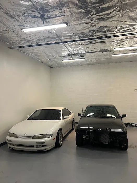 Lion Motorsports 4